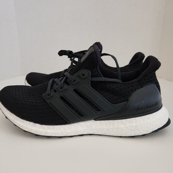 adidas Men\'s Ultraboost Road Running Shoe, Core Black, 8 M US main image 5